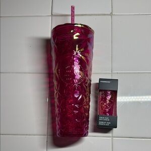 24oz Venti Starbucks Fuchsia iridescent Geometric Cold Cup w/key chain. New